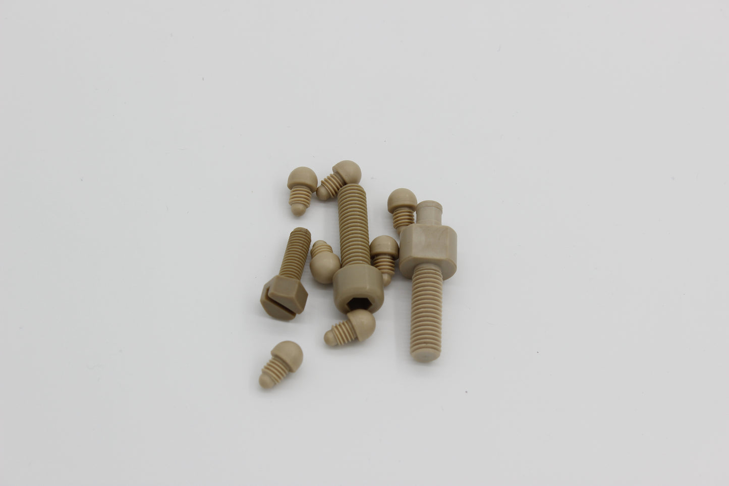 Tuerca y tornillo PEEK