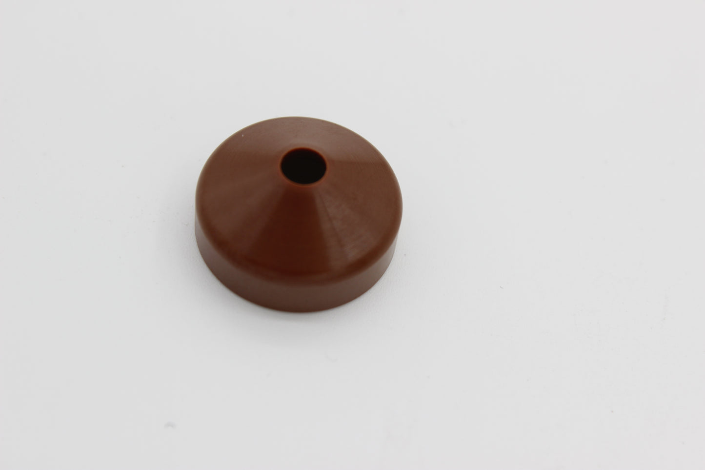 PI nozzle tip insulator